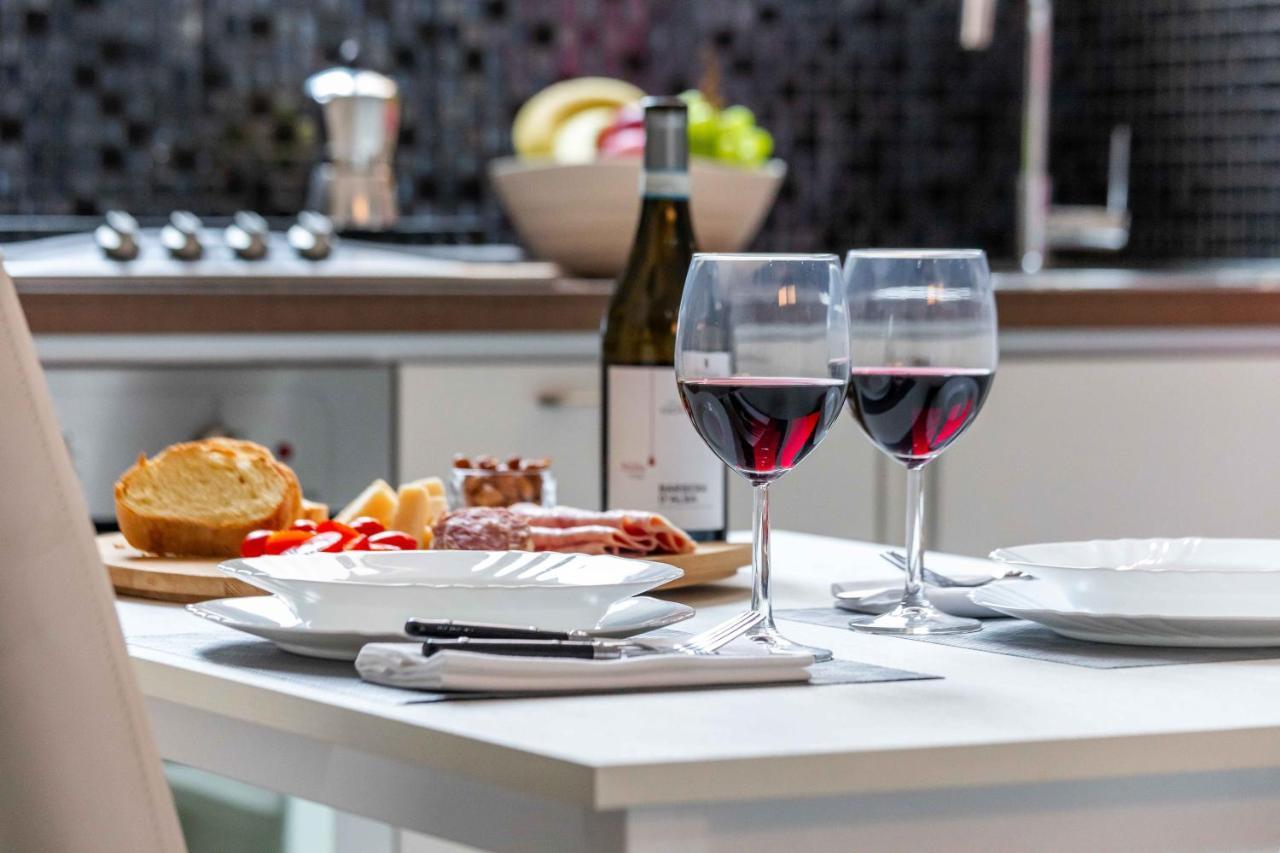 Duomo In 8 Stops Suite Deluxe Loft Μιλάνο Εξωτερικό φωτογραφία