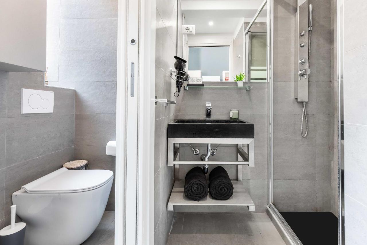 Duomo In 8 Stops Suite Deluxe Loft Μιλάνο Εξωτερικό φωτογραφία